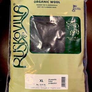 Ruskovilla XL longsleeve top, L long underwear set